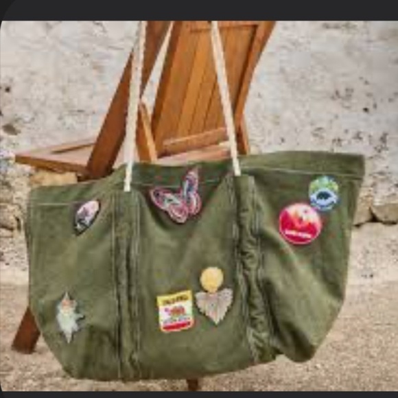 Free People Handbags - Free People Been There Badge Tote